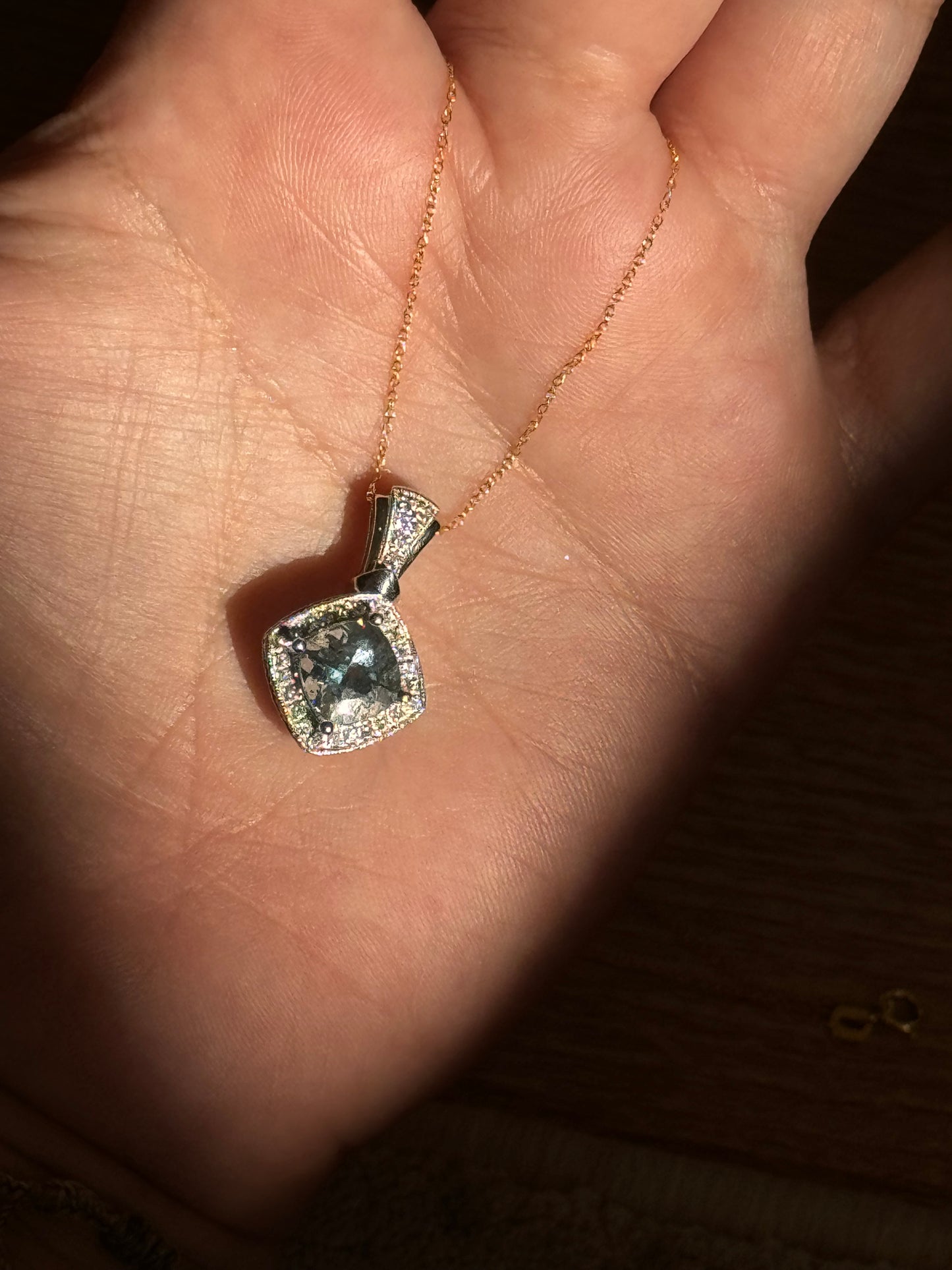 Dreamy Estate Aquamarine Pendant