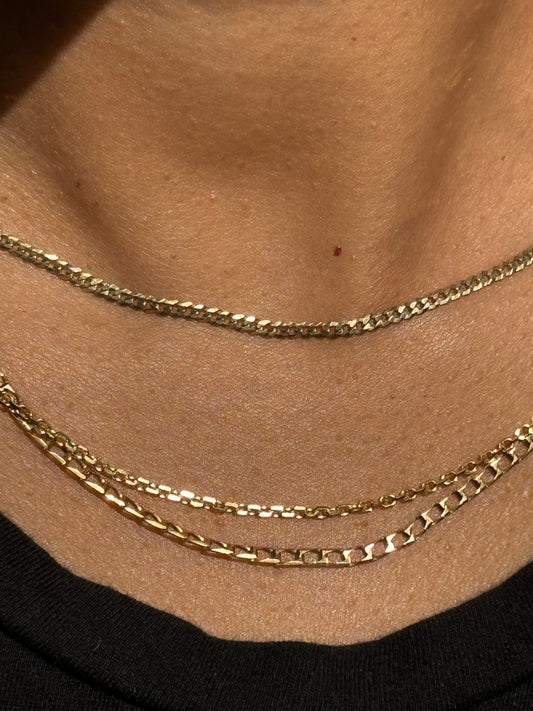 3 Vintage Chains
