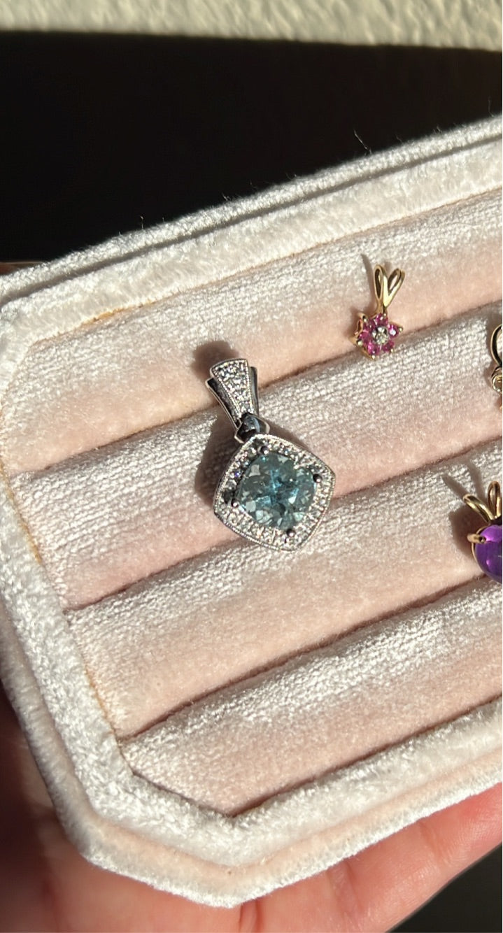 Dreamy Estate Aquamarine Pendant